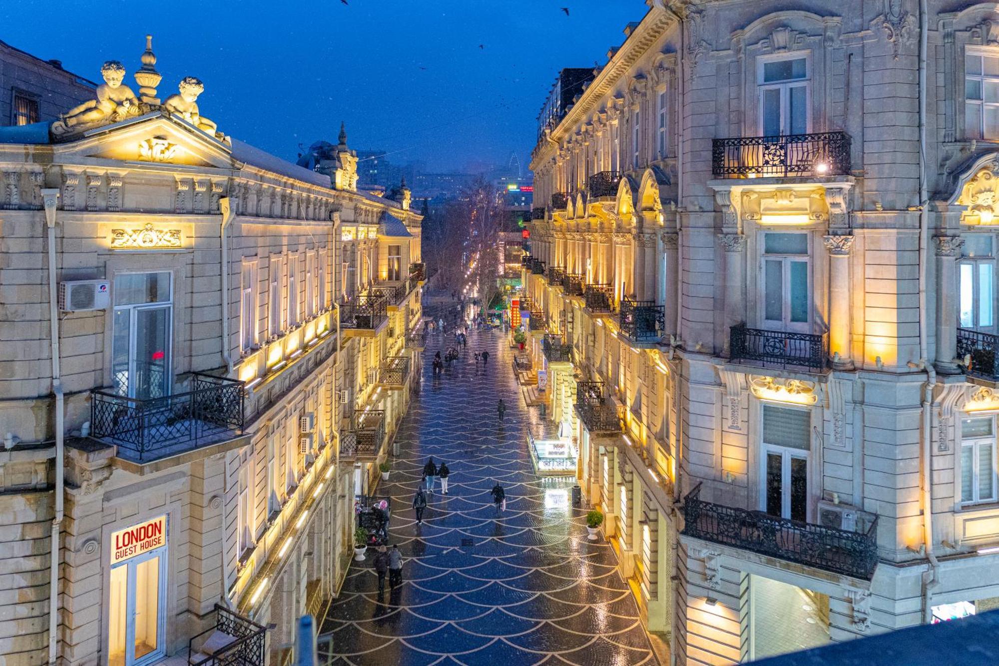 Salam Baku Hotel Buitenkant foto